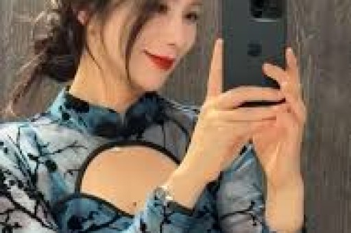 张朝阳和霉霉？与美歌星相恋的中科技富豪是？